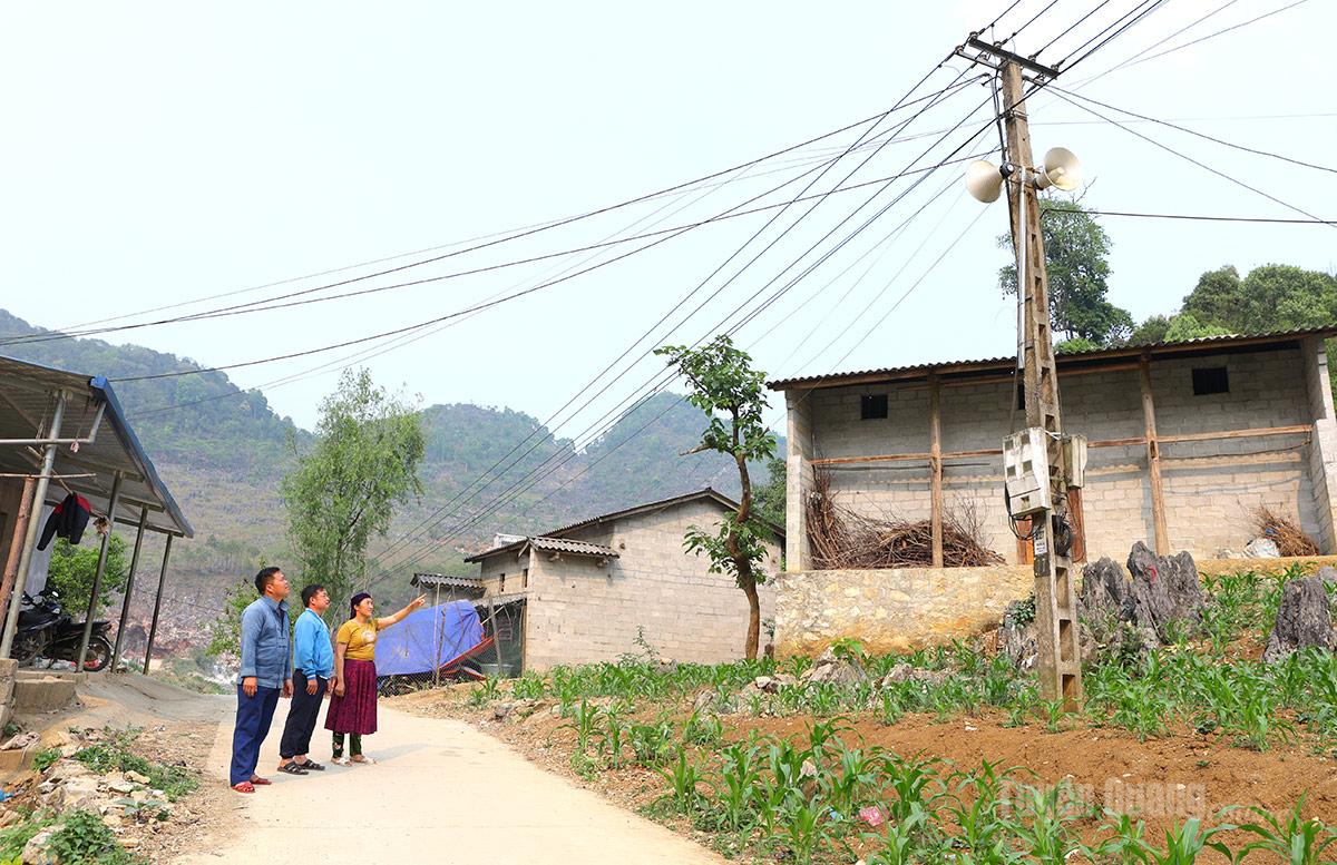 Tuyên Quang: Thắng Mố tăng cường truyền thông, từng bước giảm nghèo về thông tin