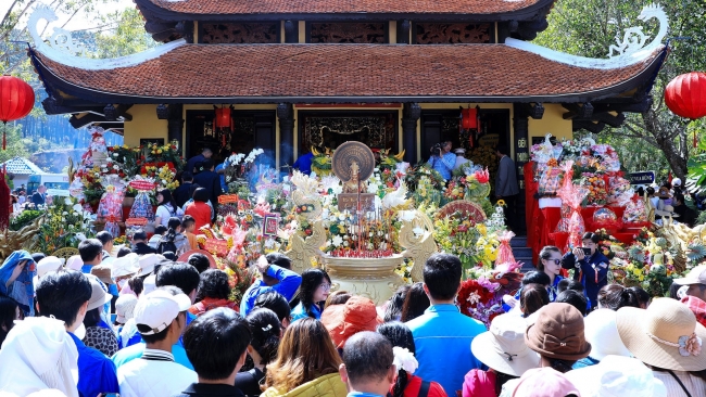 Lâm Đồng trang trọng tổ chức Lễ Dâng hương Quốc Tổ