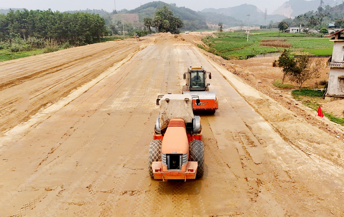 Hào khí đại thắng mùa Xuân 1975 tiếp lửa cho Hà Giang hôm nay