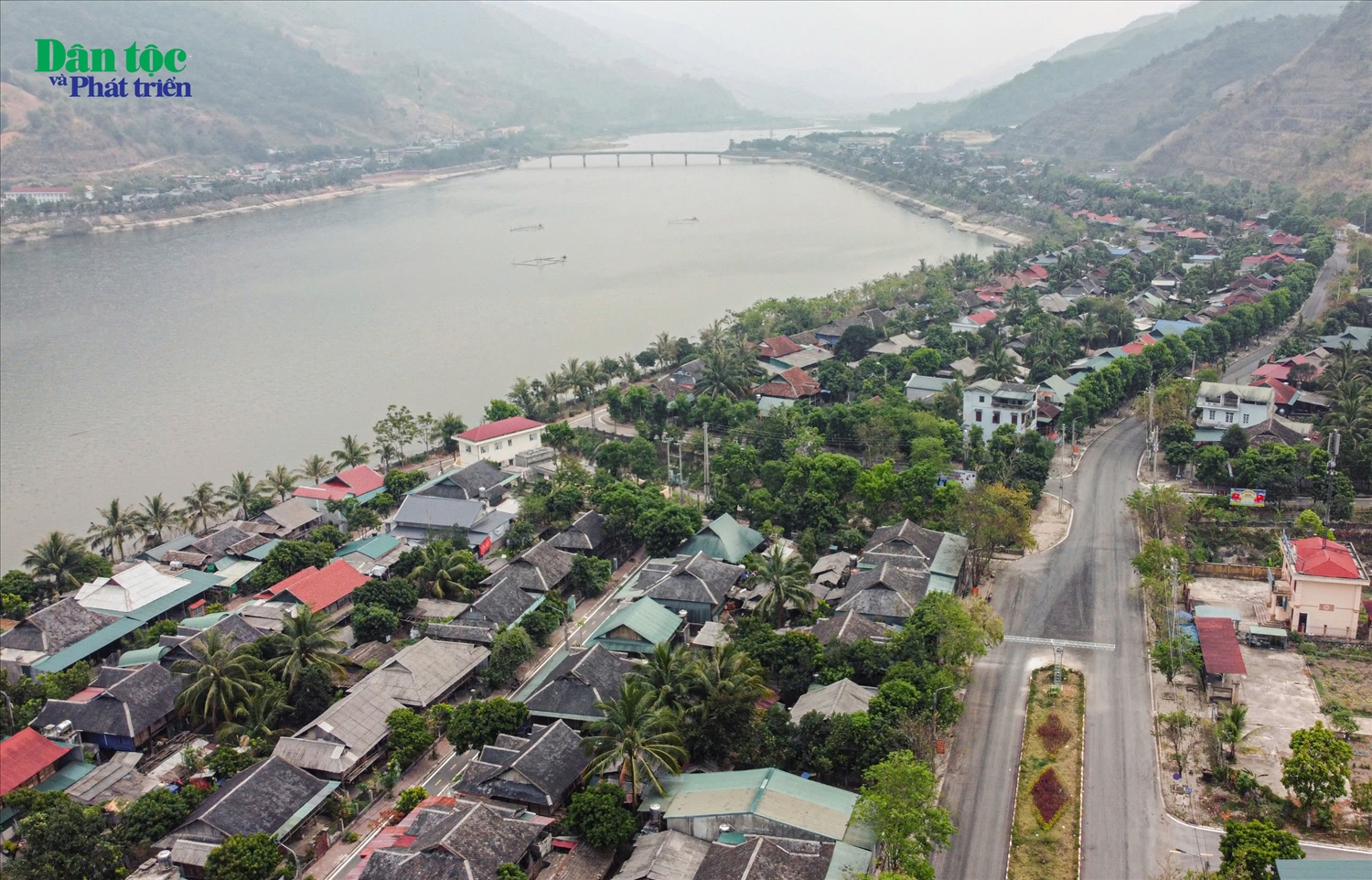Thị xã Mường Lay có mật độ nhà sàn truyền thống nhiều nhất Việt Nam