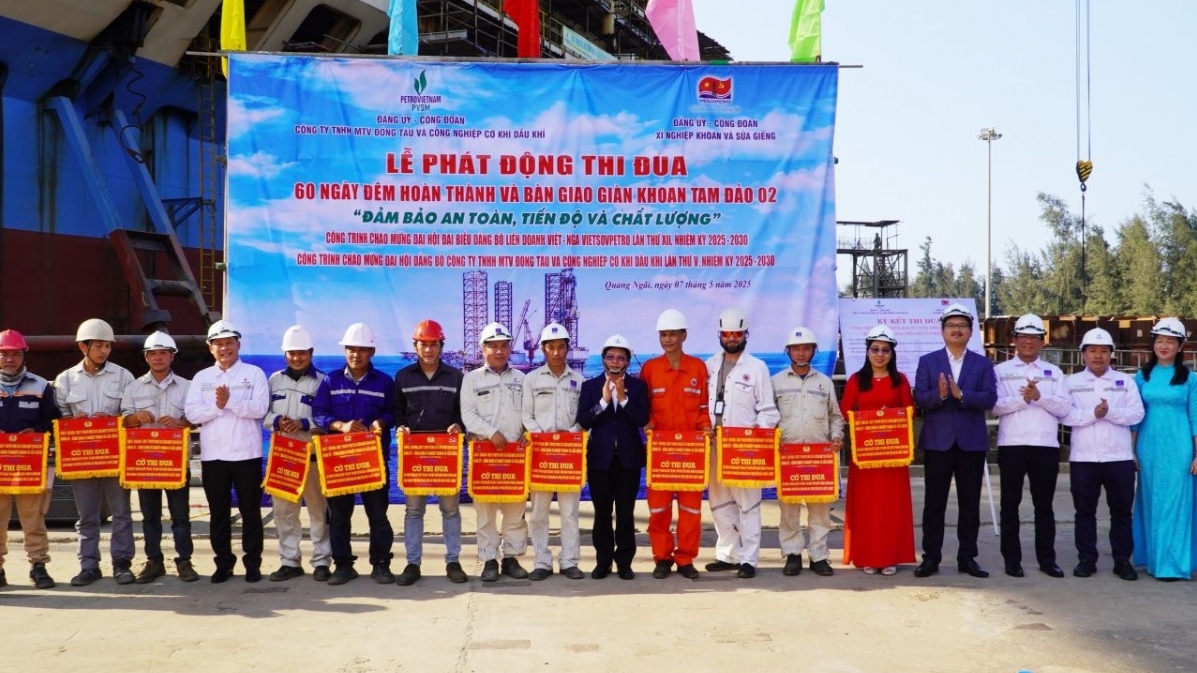 PVSM phấn đấu 60 ngày đêm hoàn thành bàn giao Giàn khoan Tam Đảo 02