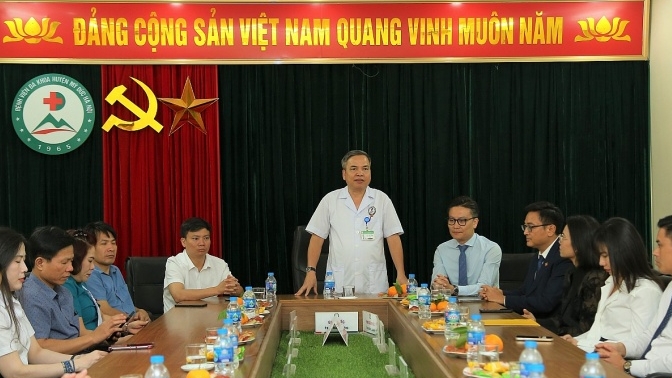 PVcomBank trao tặng xe ô tô phục vụ công tác chung cho Bệnh viện Đa khoa huyện Mỹ Đức