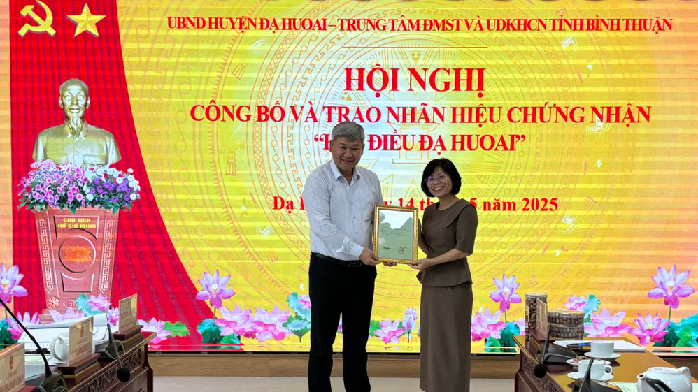 Lâm Đồng: Hạt điều Đạ Huoai được cấp chứng nhận nhãn hiệu