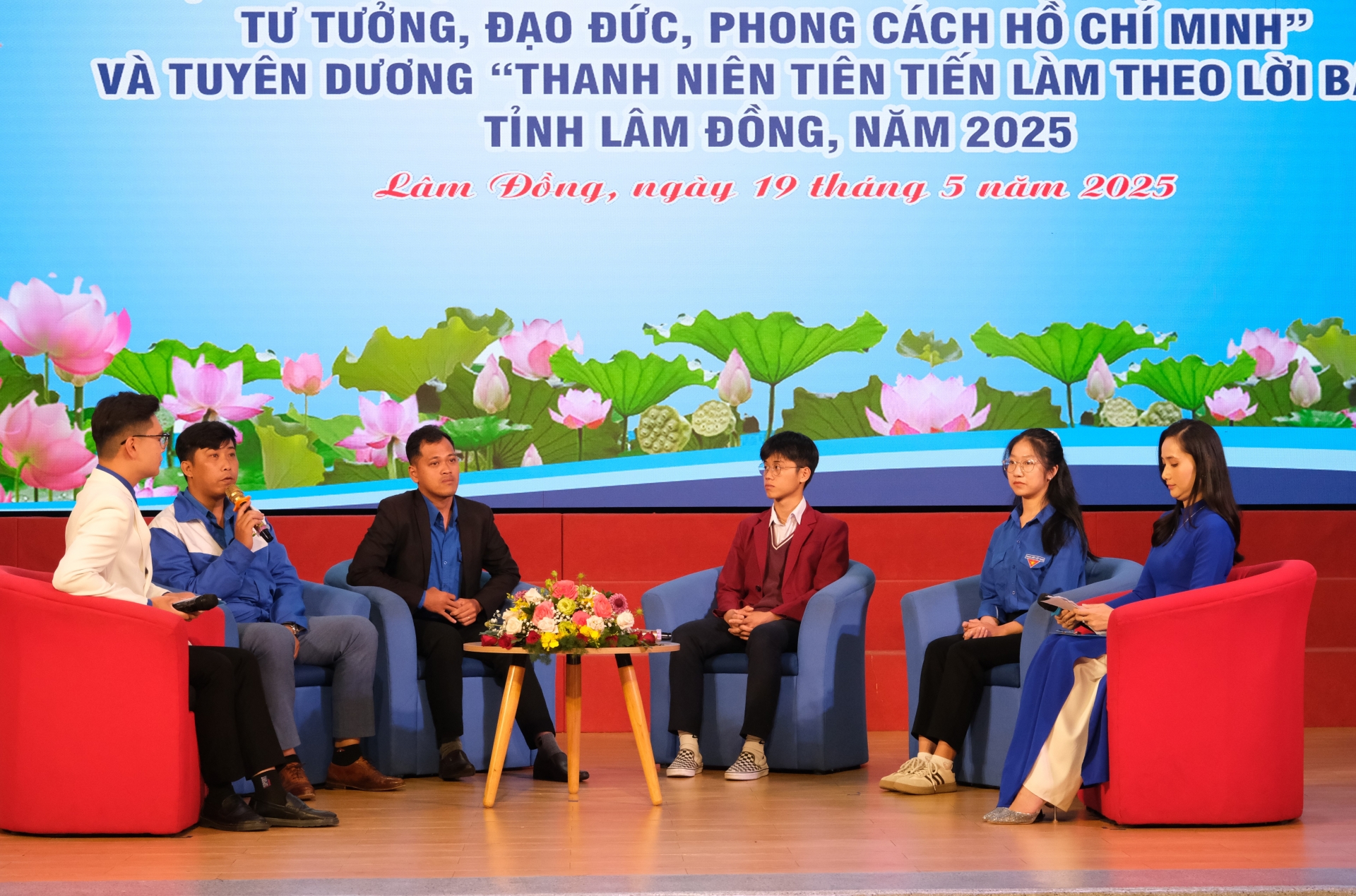 Tỉnh Đoàn Lâm Đồng tuyên dương Thanh niên tiên tiến làm theo lời Bác năm 2025