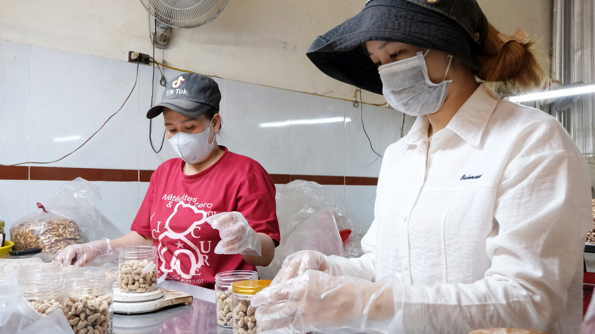 Lâm Đồng: Nâng tầm thương hiệu "Hạt điều Đạ Huoai"