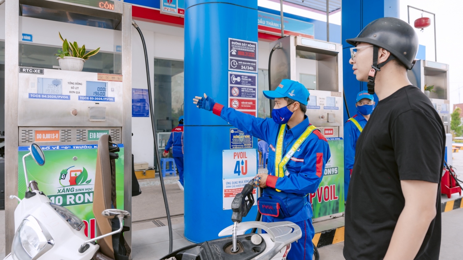 Khẳng định vị thế dẫn dắt, PVOIL sẵn sàng đưa xăng E10 vào kinh doanh đại trà