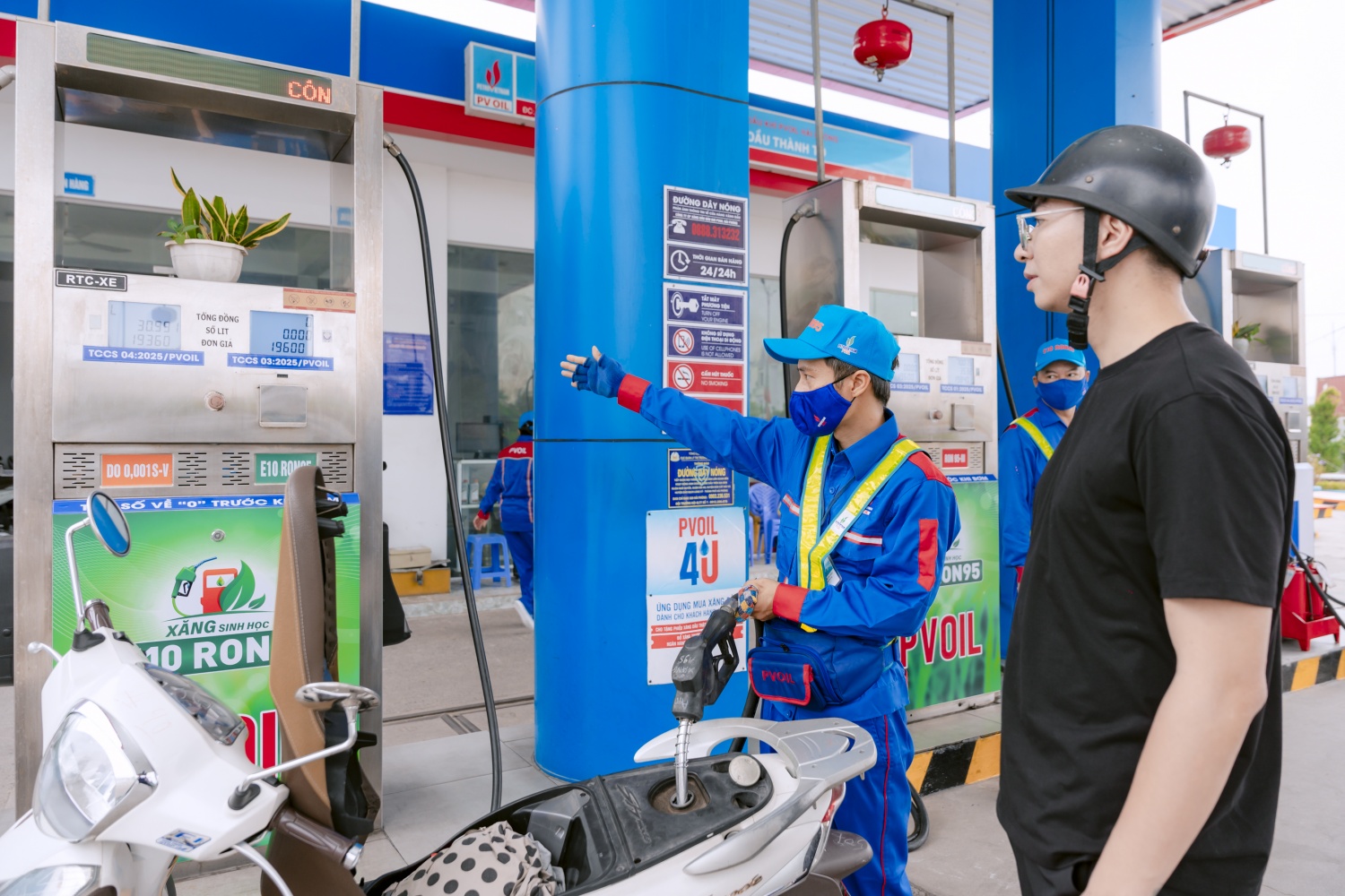 Khẳng định vị thế dẫn dắt, PVOIL sẵn sàng đưa xăng E10 vào kinh doanh đại trà