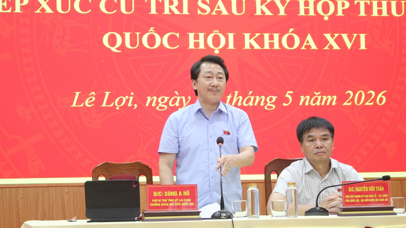 Lai Châu: Đoàn đại biểu Quốc hội tỉnh giải đáp nhiều kiến nghị của cử tri xã Lê Lợi