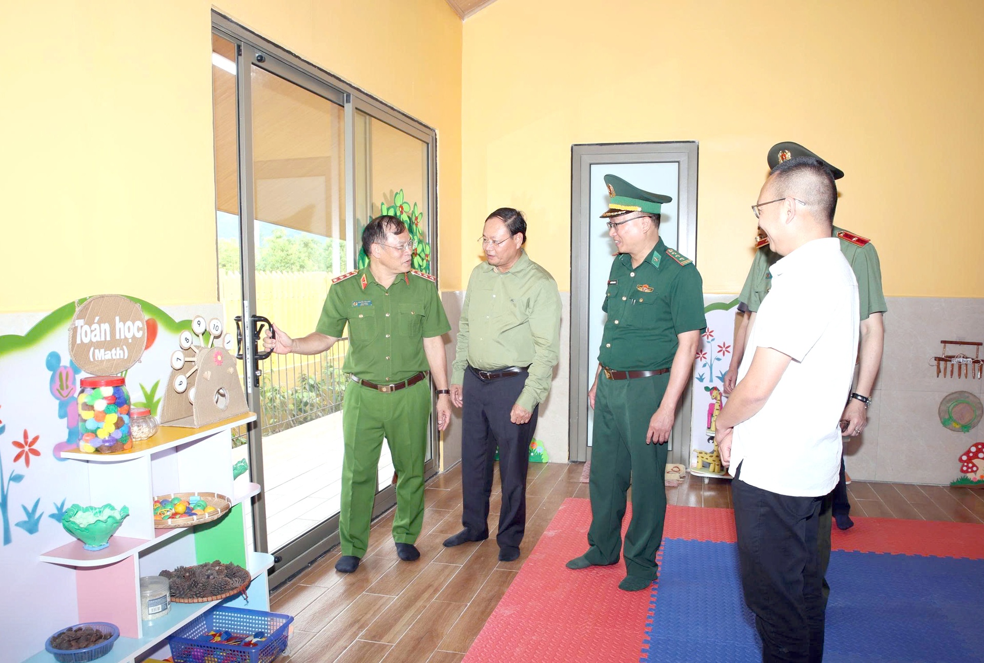 Lai Châu: Lễ khánh thành, bàn giao điểm trường mầm non Là Ú Cò