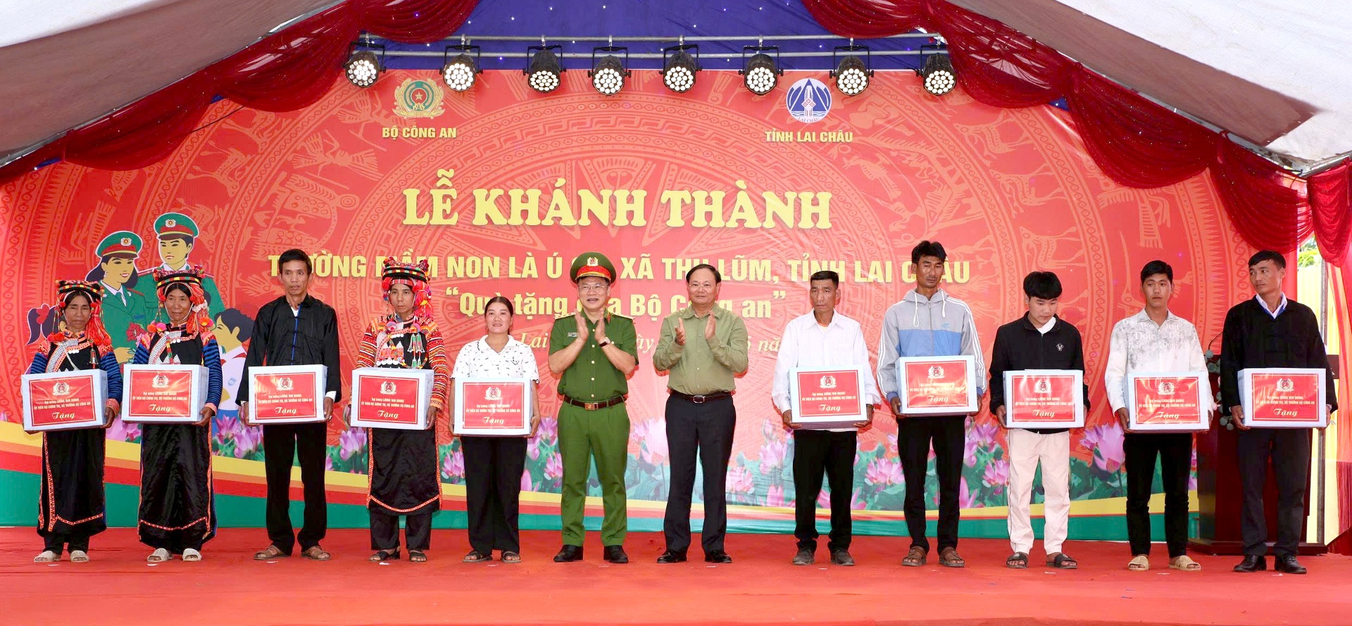 Lai Châu: Lễ khánh thành, bàn giao điểm trường mầm non Là Ú Cò
