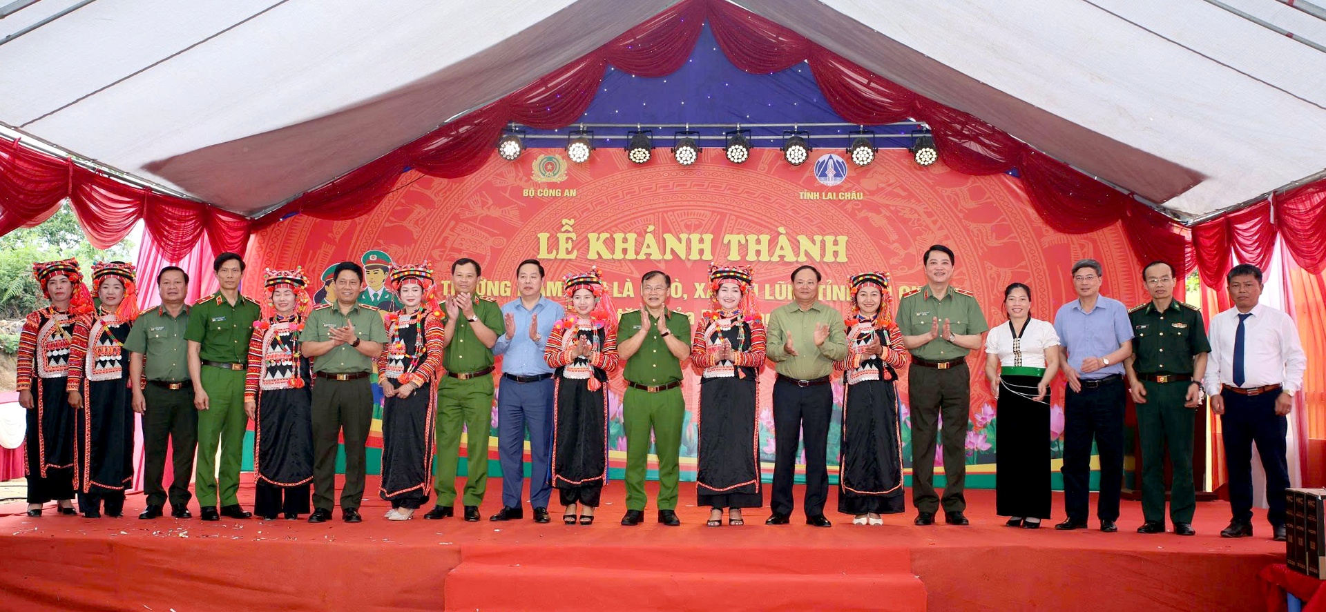 Lai Châu: Lễ khánh thành, bàn giao điểm trường mầm non Là Ú Cò
