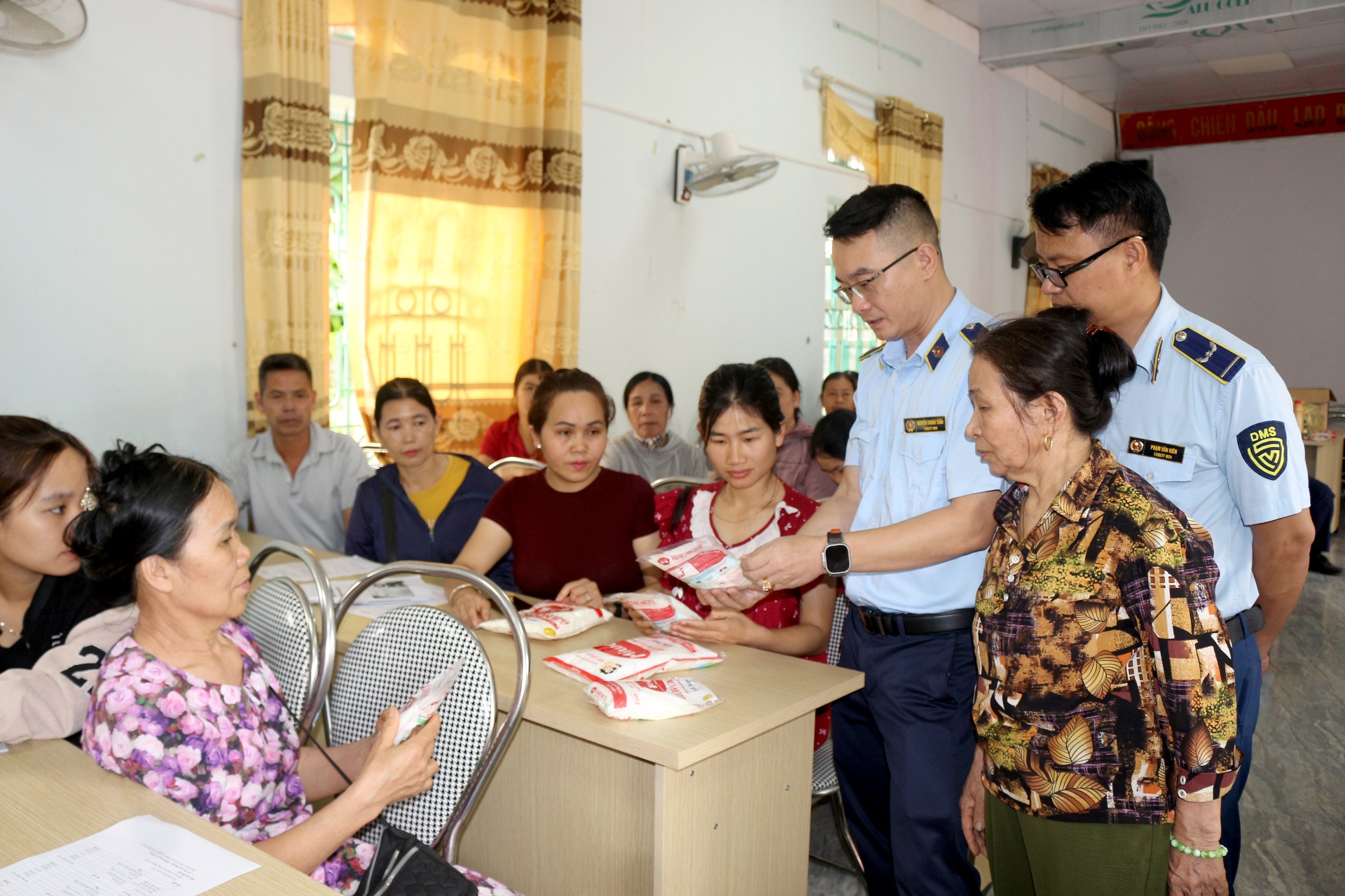 Lai Châu: Tập huấn thương mại điện tử, xây dựng “mô hình chợ số” tại xã Than Uyên