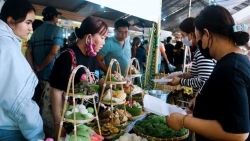 Cần Thơ: Tăng cường xã hội hóa để nâng chất các sự kiện điểm nhấn về văn hóa, thể thao và du lịch