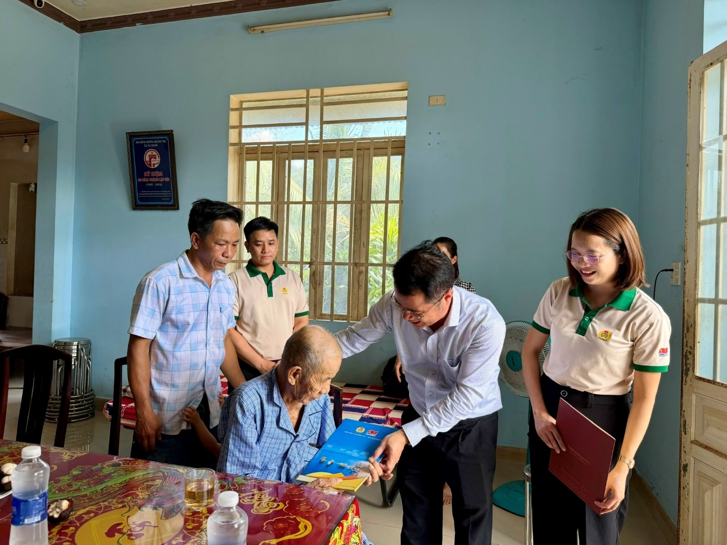 Công đoàn Vietsovpetro thăm hỏi, hỗ trợ đoàn viên trong Tháng Công nhân 2026 Công đoàn Vietsovpetro thăm hỏi, hỗ trợ đoàn viên trong Tháng Công nhân 2026