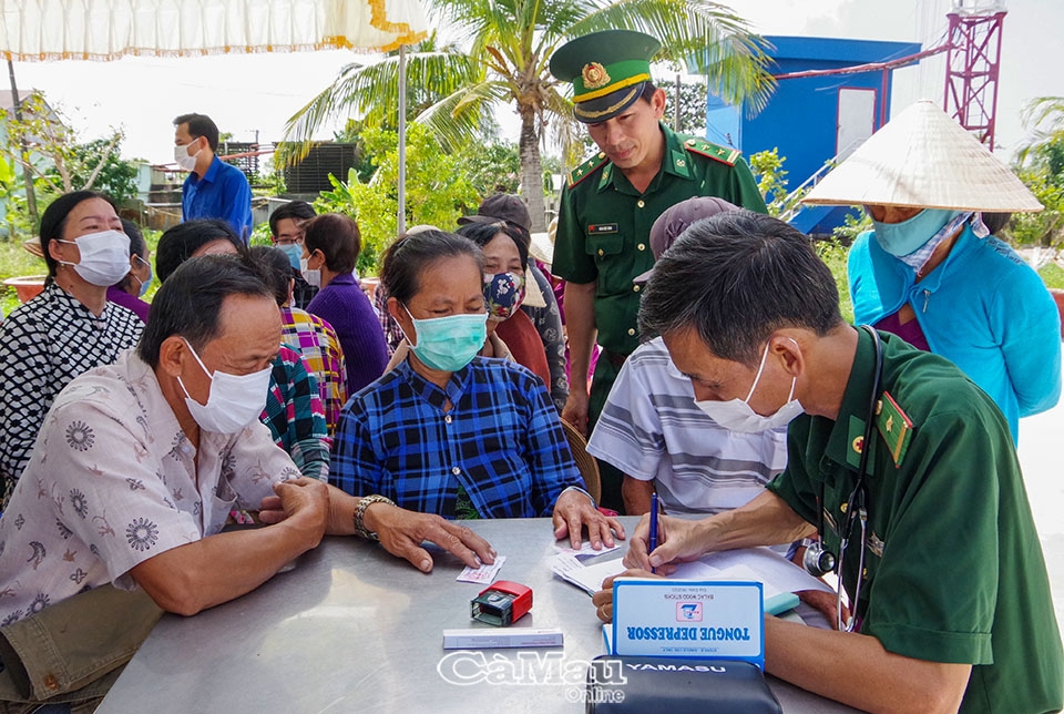 Cà Mau: Xung kích trên tuyến đầu