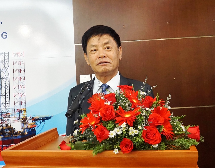 Ông Trần Quốc Việt – Chủ tịch HĐTV PVEP và ông Trần Hồng Nam - Tổng giám đốc PVEP phát biểu tại lễ ký kết hợp đồng gói thầu