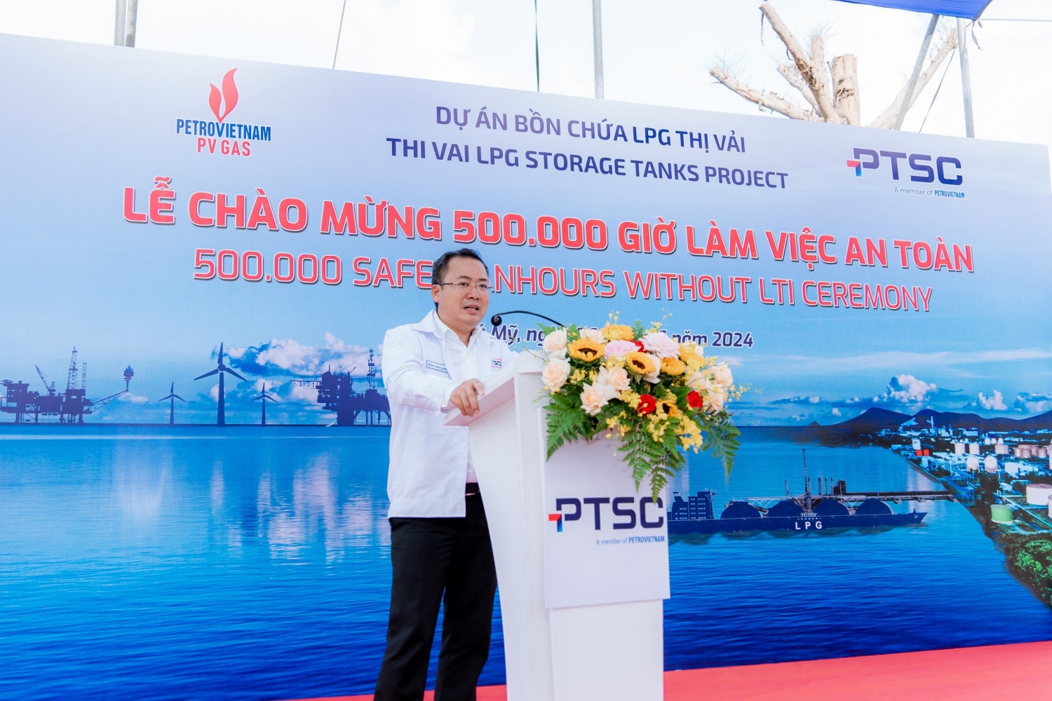 Ông Trần Hoài Nam – Phó Tổng Giám đốc PTSC kiêm Trưởng Ban Dự án phát biểu