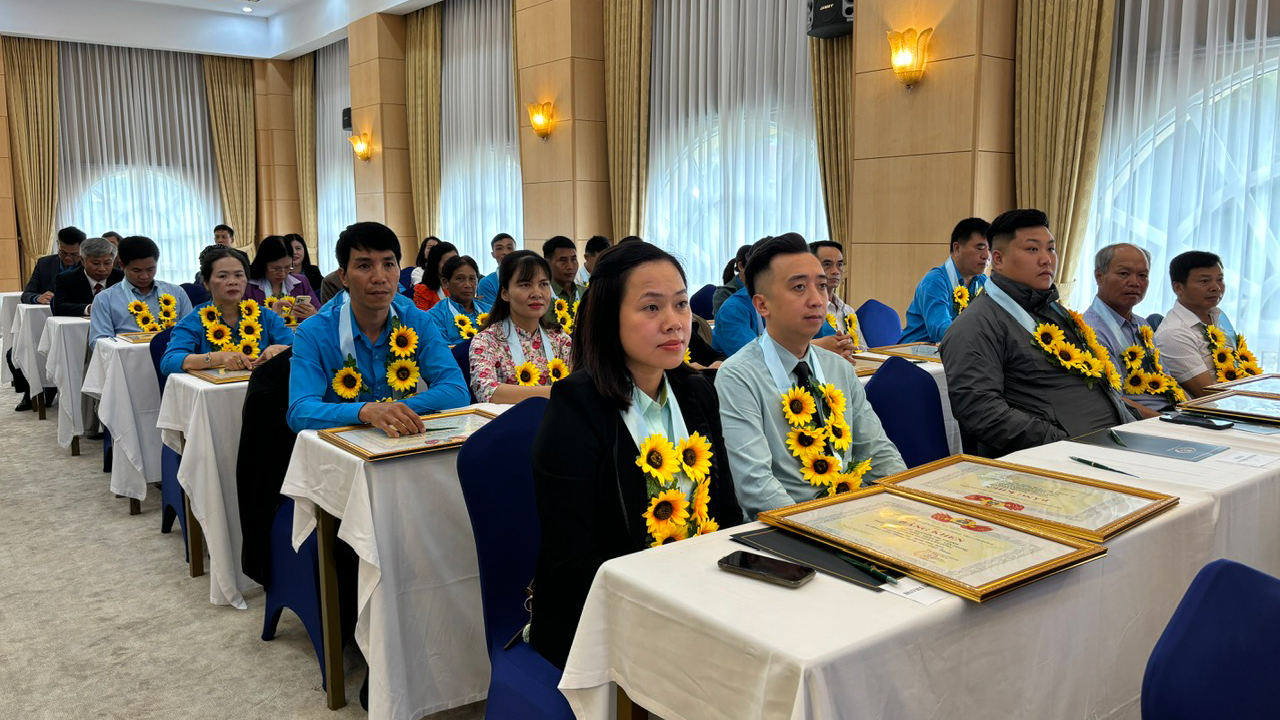 Lâm Đồng: Biểu dương 50 gương công nhân tiêu biểu