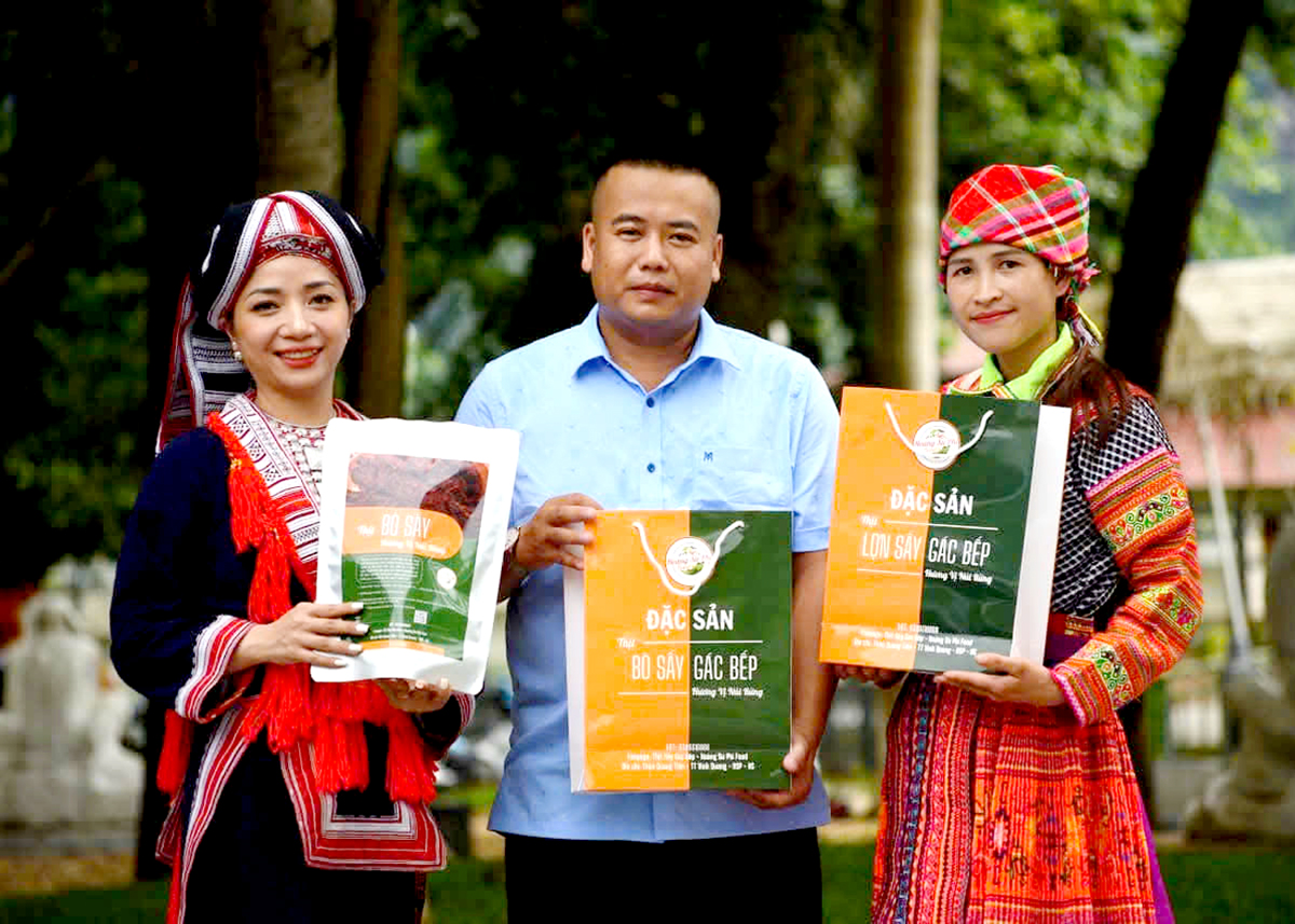 Hà Giang: Khát vọng làm nông nghiệp sạch của chàng trai dân tộc Tày Hà Giang: Khát vọng làm nông nghiệp sạch của chàng trai dân tộc Tày