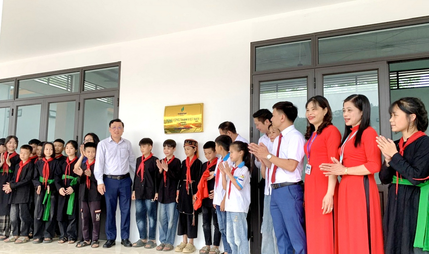 PV GAS tài trợ xây dựng trường học tại xã Cảm Nhân, huyện Yên Bình, tỉnh Yên Bái