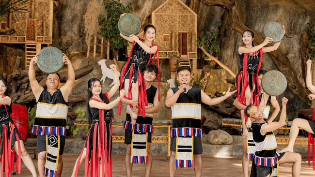 Yang Bay - viên ngọc xanh giữa đại ngàn