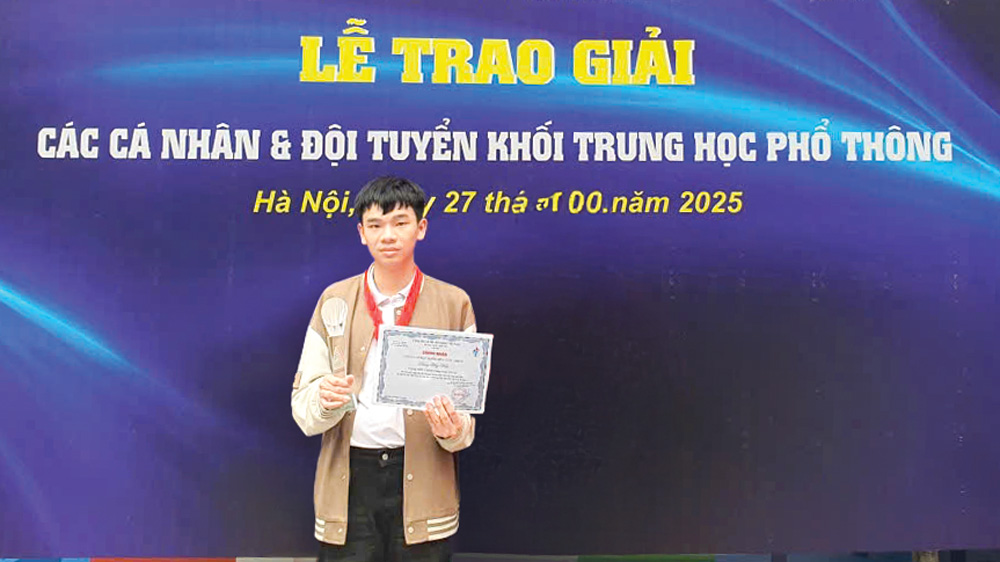 Lâm Đồng: Từ cậu học trò miền núi đam mê Tin học đến Á quân APIO