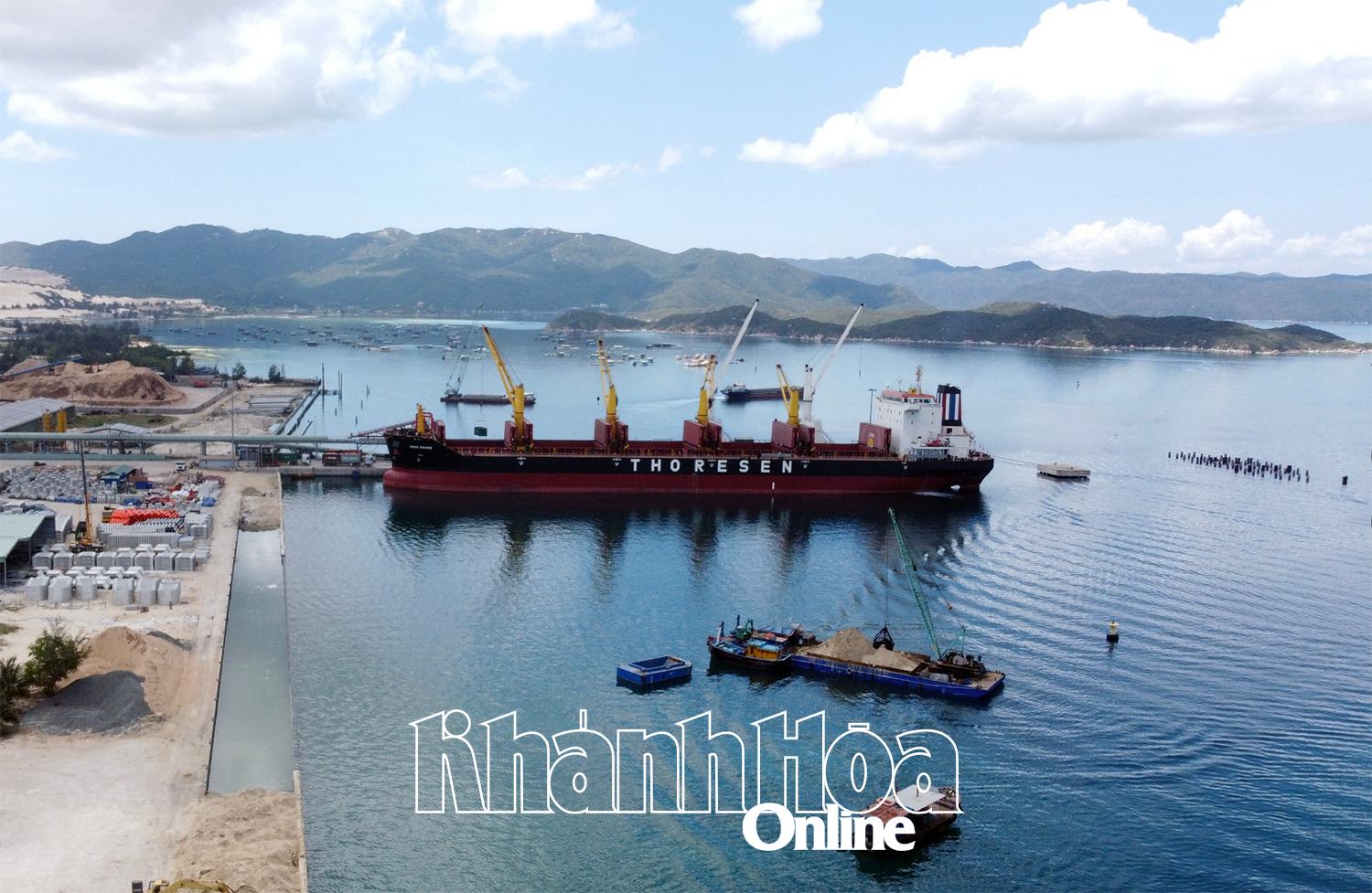Khánh Hòa: Vân Phong tăng tốc thu hút đầu tư
