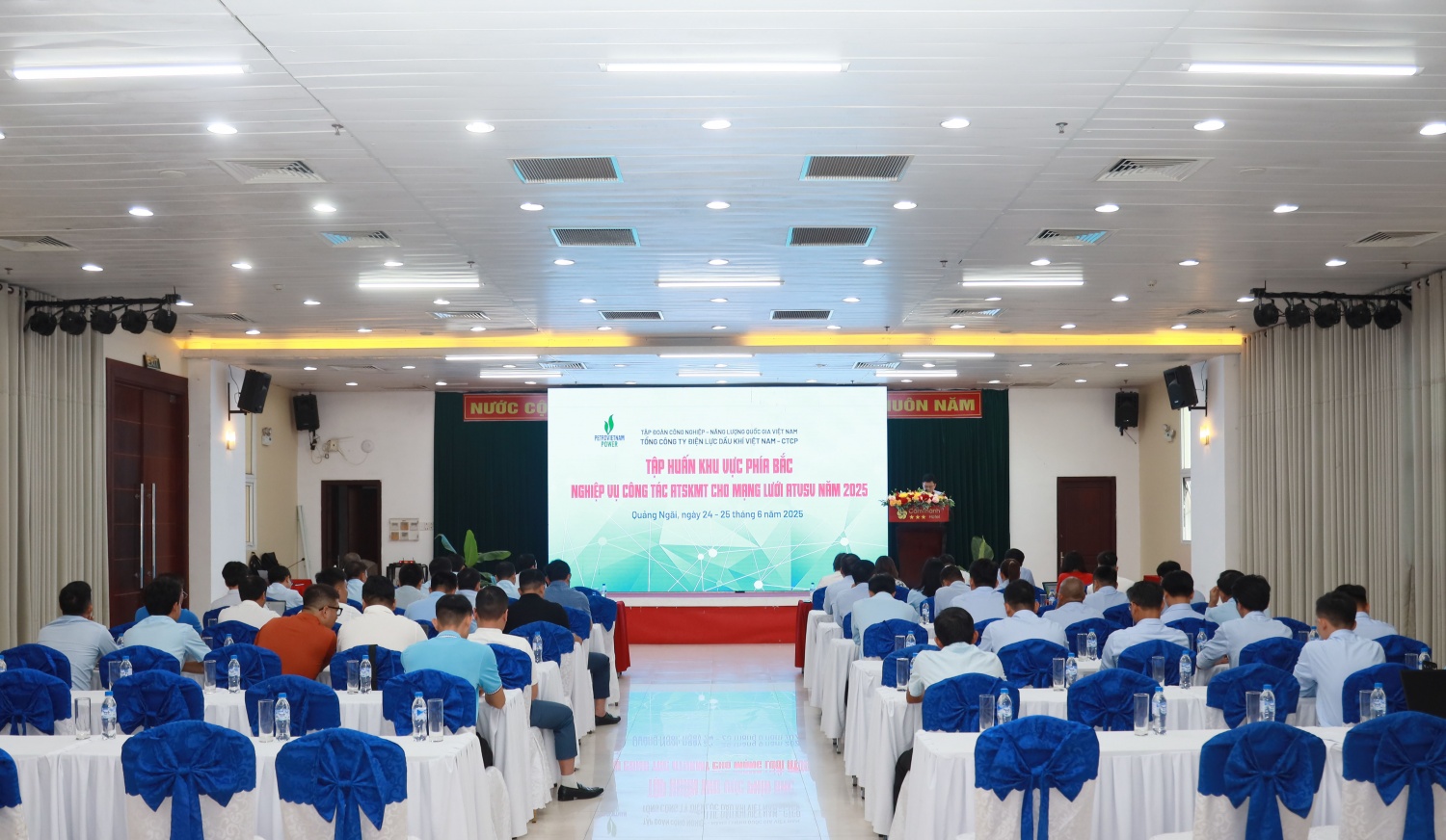 PV Power nâng cao nghiệp vụ an toàn sức khỏe môi trường cho các đơn vị thành viên
