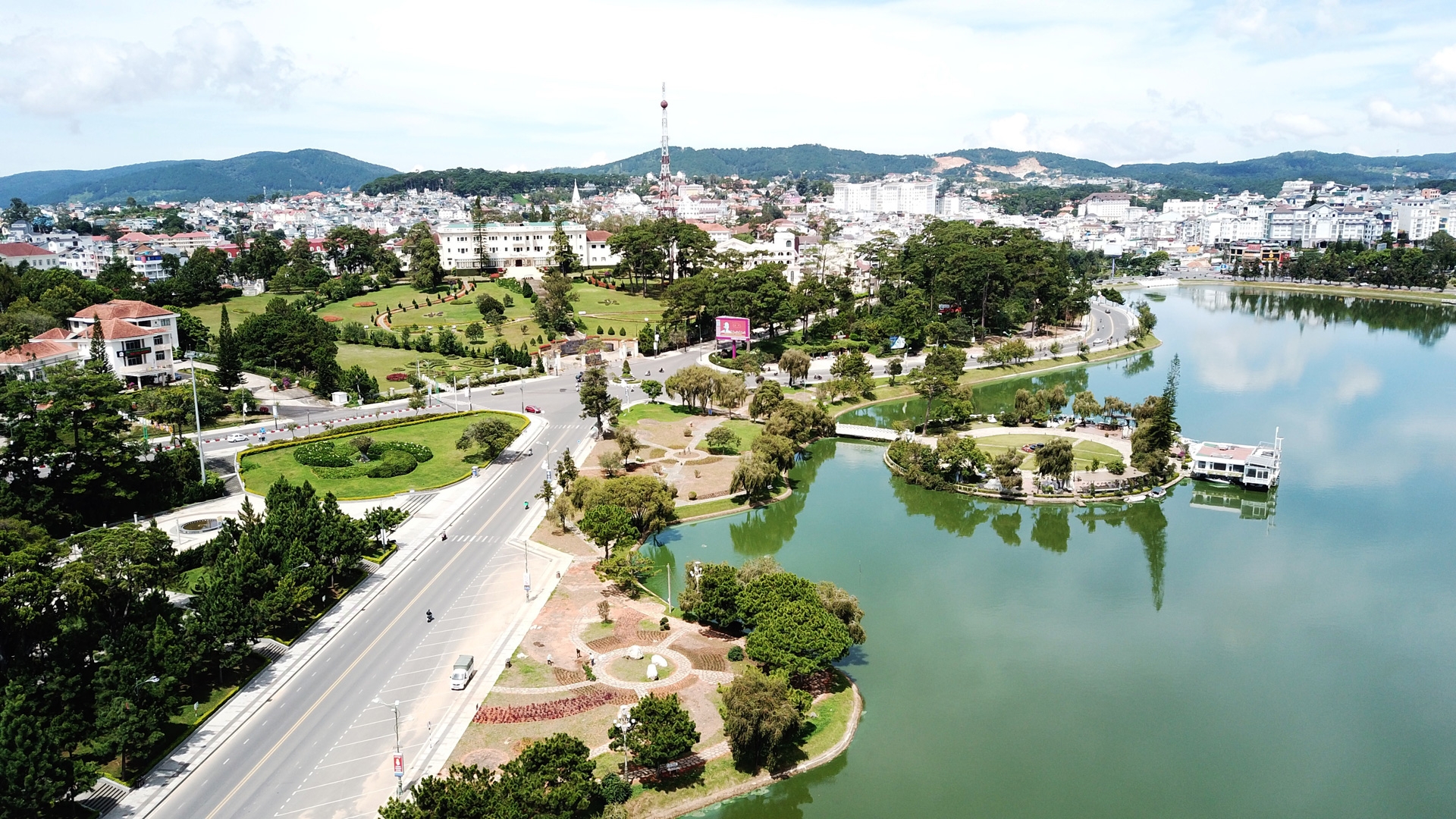 Lâm Đồng: Văn hóa và du lịch - động lực thúc đẩy phát triển kinh tế