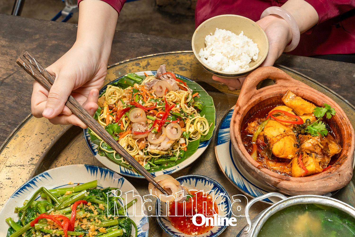 Khánh Hòa: Sống chậm giữa phố biển