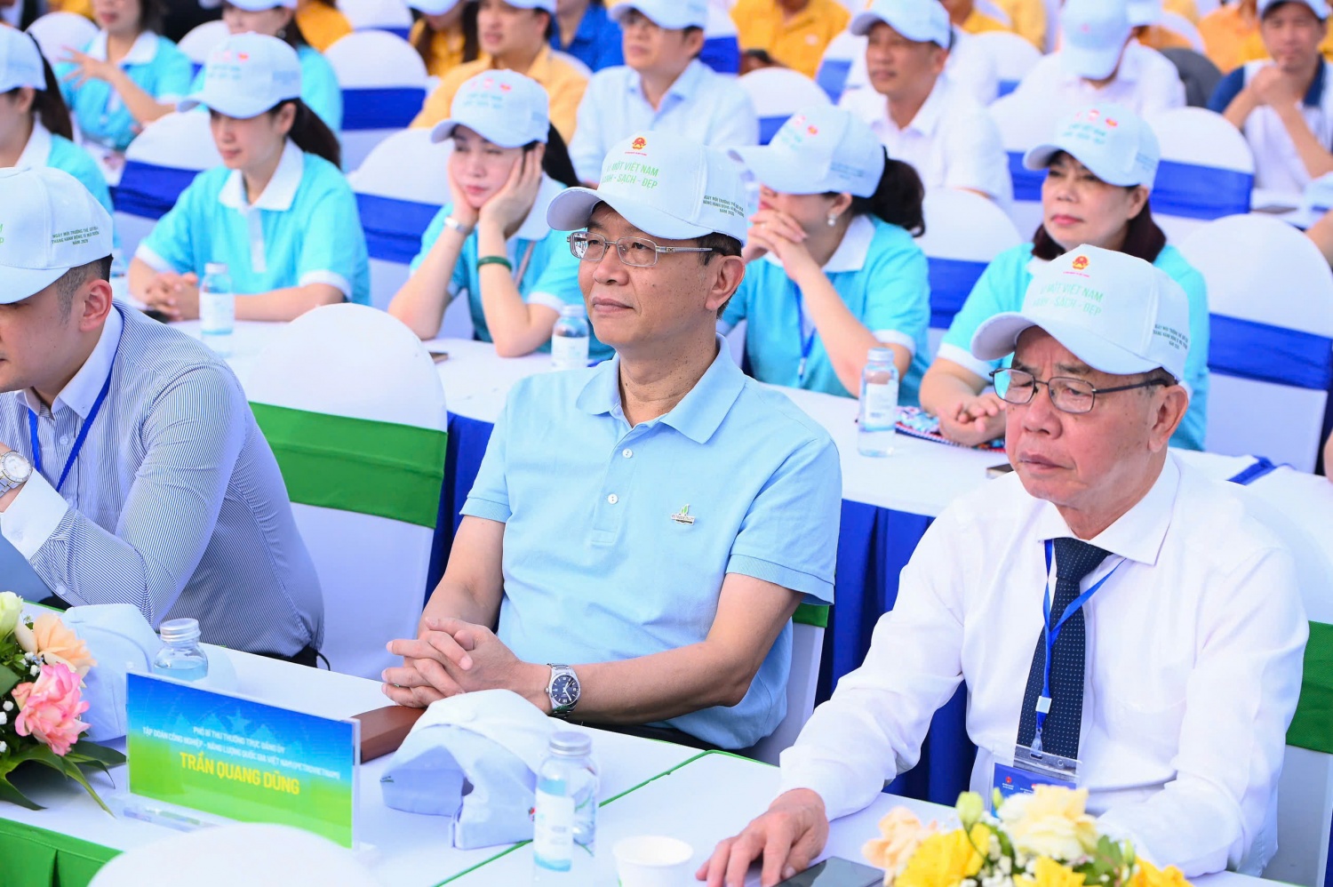Petrovietnam lan tỏa trách nhiệm "xanh" từ biển Cửa Lò đến rừng ngập mặn Cà Mau