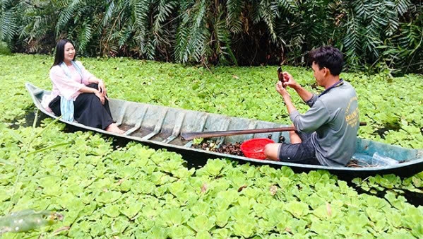 Cần Thơ: Địa chỉ đỏ và không gian xanh