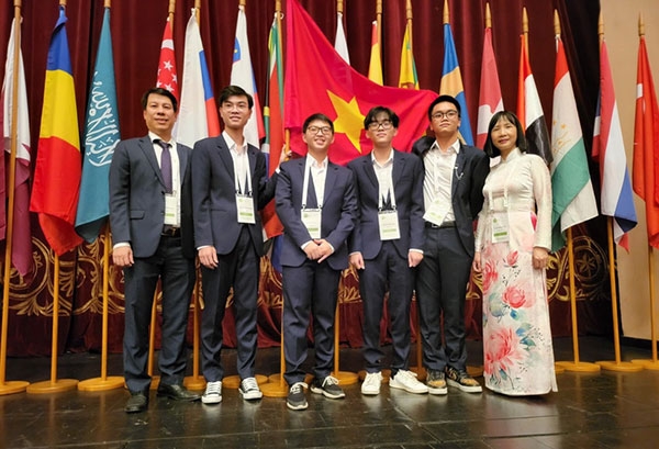 Cần Thơ: Năm thứ hai liên tiếp, học sinh Cần Thơ đoạt giải thưởng tại Cuộc thi Olympic Sinh học quốc tế