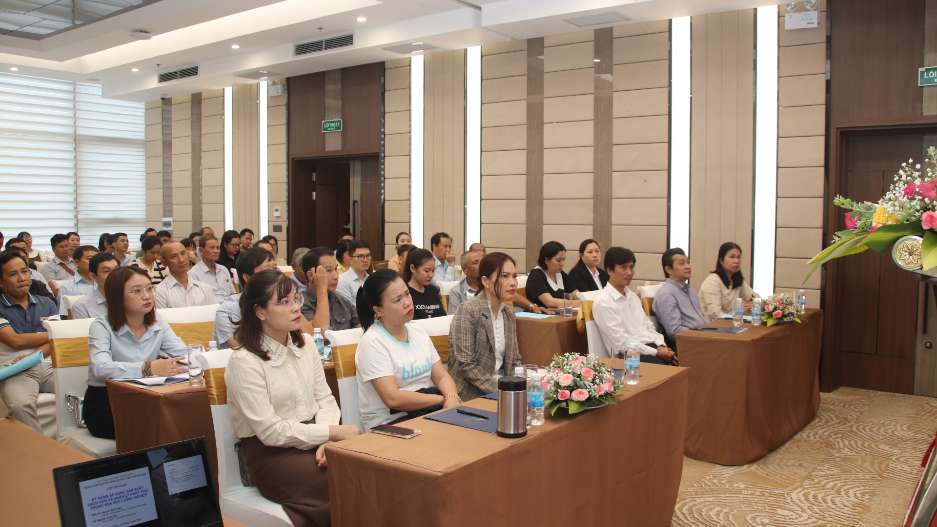 Khánh Hòa: Tập huấn kỹ năng xuất và thương mại điện tử cho cơ sở công nghiệp nông thôn