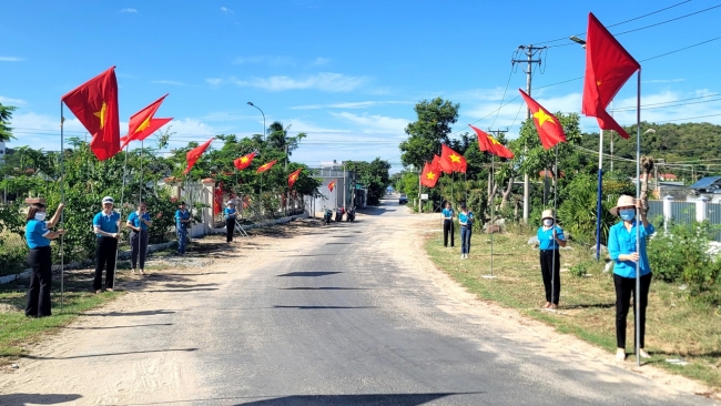 Khánh Hòa: Hướng về biển, đảo quê hương