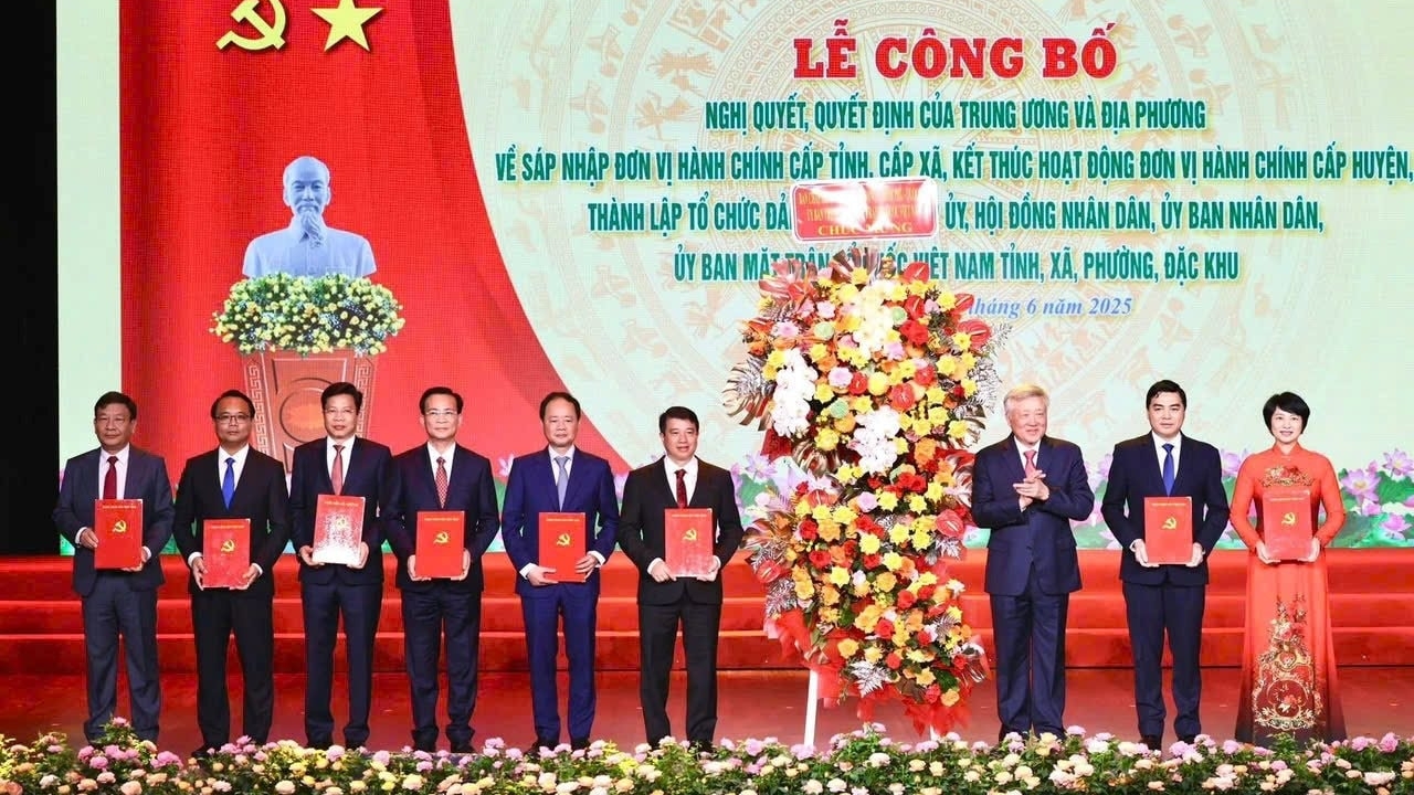 Chào Lâm Đồng mới!