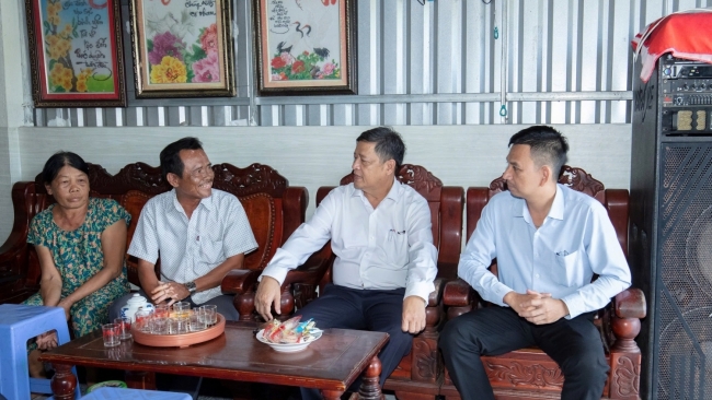 PVCFC chung tay cùng Cà Mau xóa nhà tạm, thắp sáng làng quê, xây dựng nông thôn mới