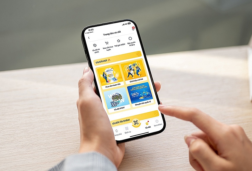 “Một chạm” để tận hưởng ngàn ưu đãi cùng PVcomBank