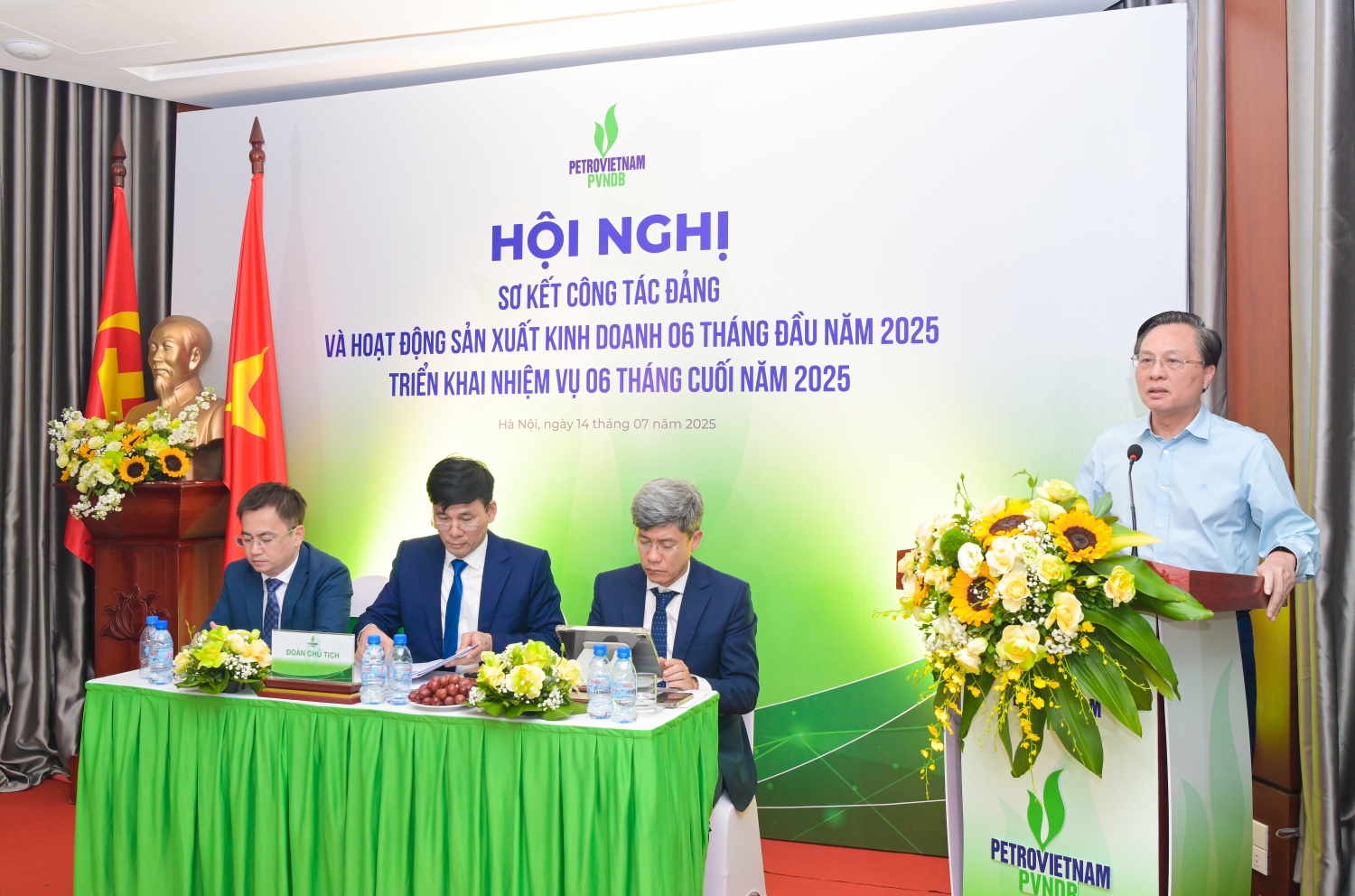 PVNDB sơ kết công tác Đảng và hoạt động SXKD 6 tháng đầu năm 2025