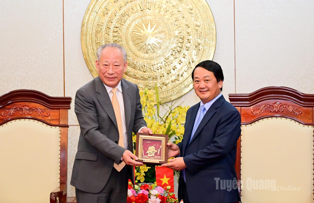 Tuyên Quang: Bí thư Tỉnh ủy Hầu A Lềnh tiếp, làm việc với Tập đoàn Xây dựng Thái Bình Dương, Trung Quốc
