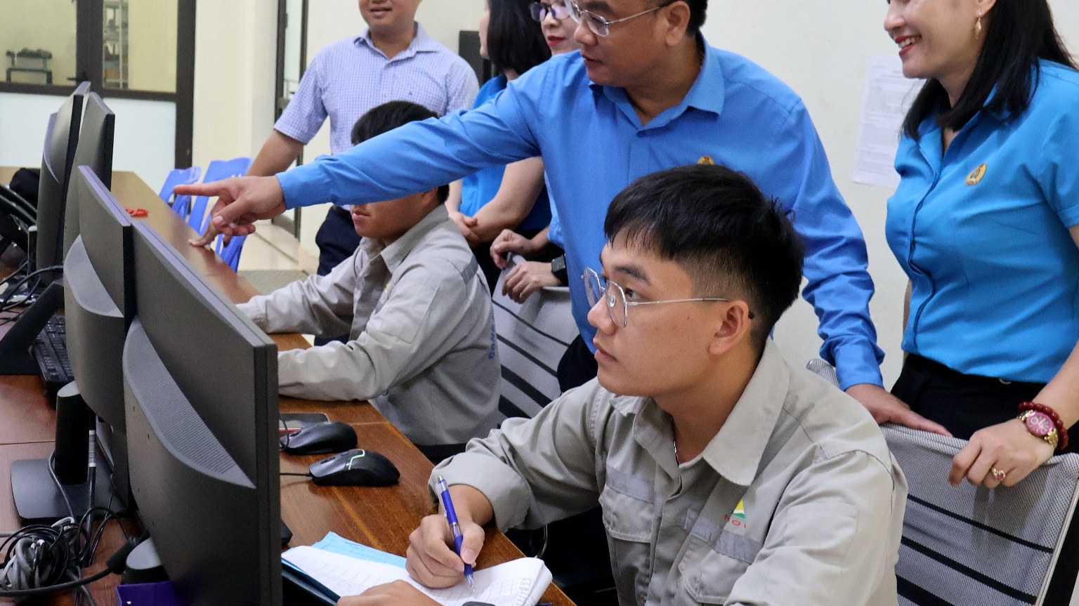 Lai Châu: "Bữa cơm công đoàn"