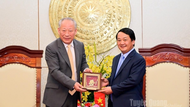 Tuyên Quang: Bí thư Tỉnh ủy Hầu A Lềnh tiếp, làm việc với Tập đoàn Xây dựng Thái Bình Dương, Trung Quốc