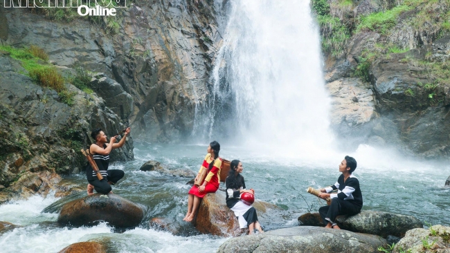 Khánh Hòa: Tạp chí du lịch quốc tế giới thiệu Thác Tà Gụ - Hòn Dung: tuyệt cảnh giữa đại ngàn
