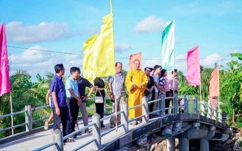 Cần Thơ: An toàn trên những nhịp cầu nông thôn