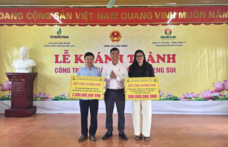 Phân bón Cà Mau góp thêm mái nhà chung cho bà con vùng cao Lào Cai
