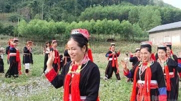 Tuyên Quang: Ài Sáng Mun - Sợi dây nối cộng đồng Dao Thanh y