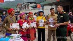 Tuyên Quang: Tô thắm truyền thống Đền ơn đáp nghĩa