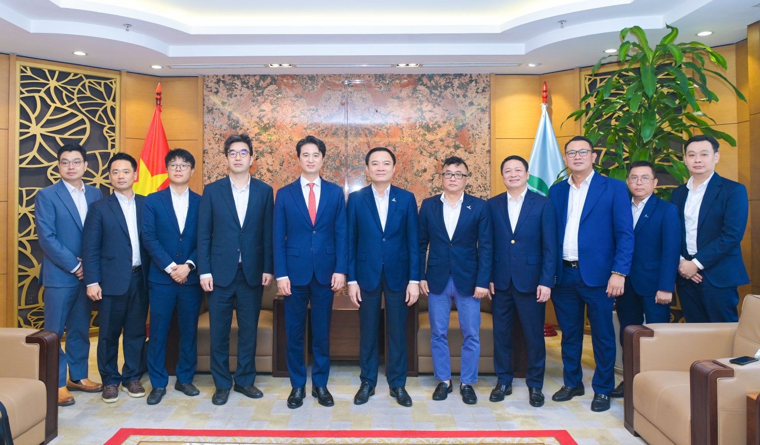 Petrovietnam và SK Innovation trao đổi hợp tác trong lĩnh vực năng lượng và công nghệ