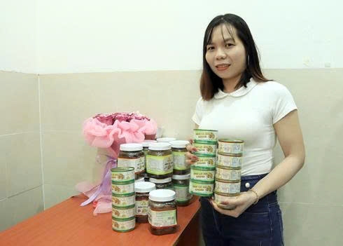 Cần Thơ: Mắm cá đồng “xuất ngoại”