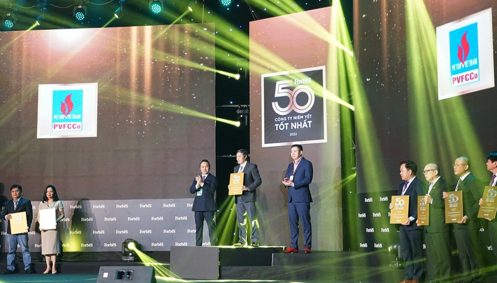 Top 50 công ty niêm yết tốt nhất Việt Nam năm 2022: PV GAS, PVFCCo, PVCFC, PETROSETCO được vinh danh